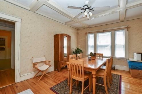 12 Woodford St, Worcester MA 01604-5423 exterior