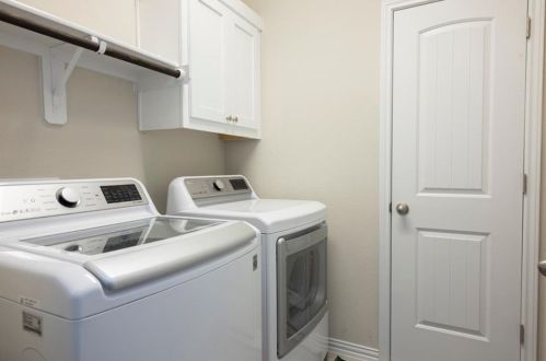 676 Catalina Ln, Austin TX 78737-4715 exterior