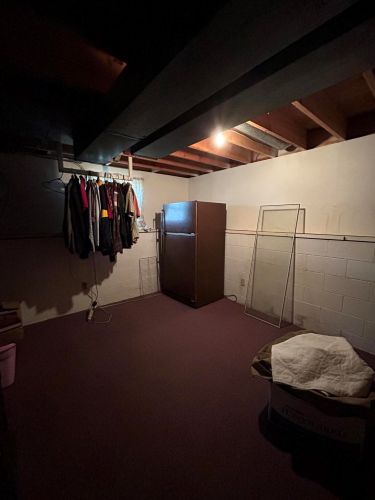 214 Park Ave, Chenequa WI  53029-2116 exterior