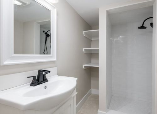 53 Alton St, Walpole MA  02081-4101 exterior