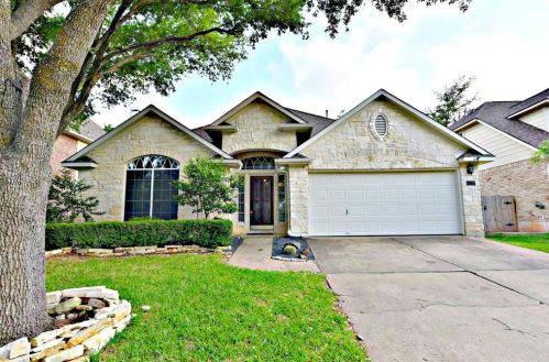 10117 Cassandra Dr, Austin TX  78717-4567 exterior