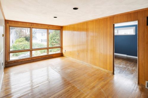 75 Sewall Ave, Winthrop MA 02152-1525 exterior