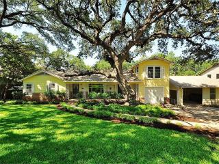 6804 Vine St, Austin TX  78757-2311 exterior