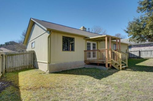 804 Calico Dr, Austin TX 78748-6404 exterior