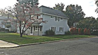 30 Concord St, Cranford, NJ 07016-2762