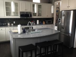 2419 Worthington St, Dallas TX  75204-2513 exterior