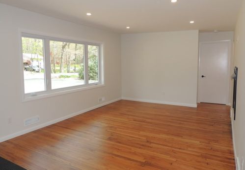 214 Wilbraham Rd, Monson MA  01057-9408 exterior