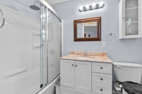 6908 Cherrydale Dr, Austin TX 78745-5344 exterior