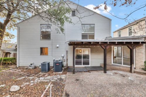 6300 Five Acre Wood St, Austin TX  78746-7126 exterior
