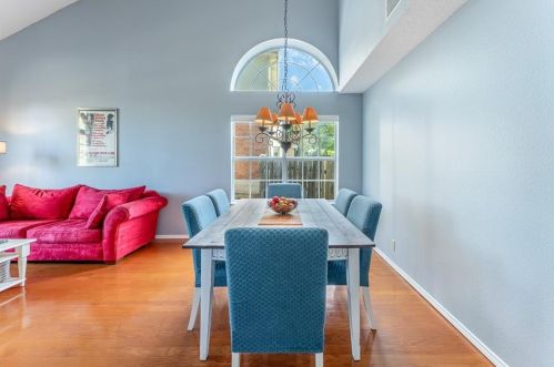 1221 Briargate Dr, Austin TX 78753-2050 exterior