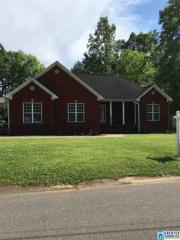 3008 Dogwood Ln, Fultondale, AL 35068-1408