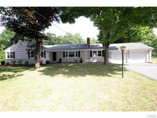 398 Old Country Rd, Orange, CT 06477-2819