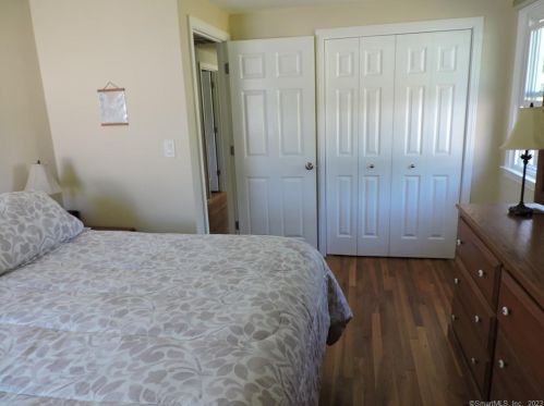 303 Hilton Dr, Wapping CT 06074-3418 exterior