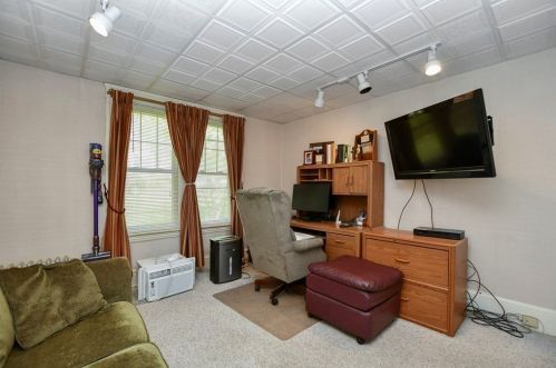 12 Woodford St, Worcester MA 01604-5423 exterior