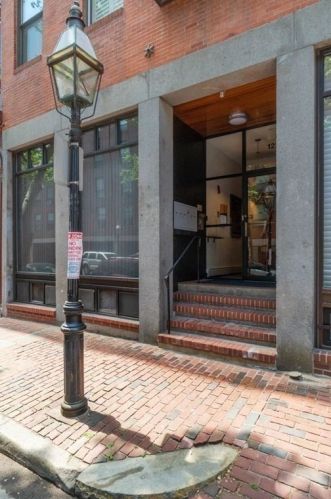 122 Fulton St, Boston MA exterior