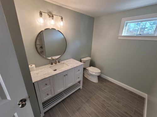 80 Blue Castle Dr, Mashpee MA 02649-3770 exterior