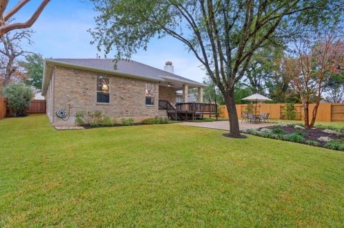 235 Abbott Dr, Austin TX 78737-4536 exterior