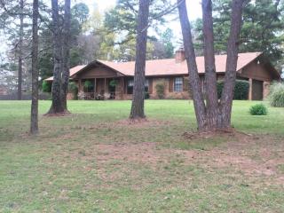 219 Quail Ridge Rd, Dover, AR 72837-8943