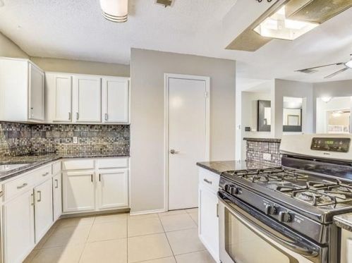 6013 Avery Island Ave, Austin TX  78727-6954 exterior