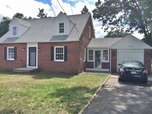 425 New Ludlow Rd, Chicopee MA  01020-4473 exterior