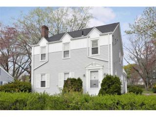 87 George Arden Ave, Warwick, RI 02886-3319