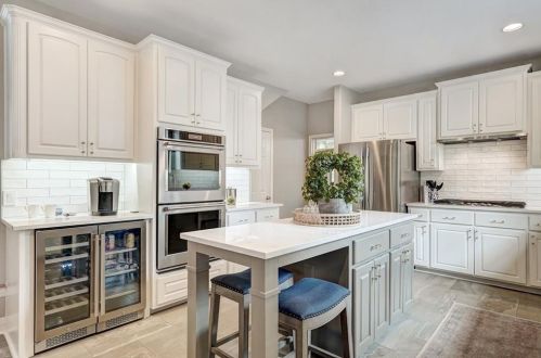 10246 Dianella Ln, Austin TX 78759-3038 exterior