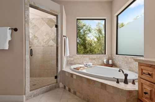 1448 Buffalo Gap Rd, Austin TX 78734-3537 exterior