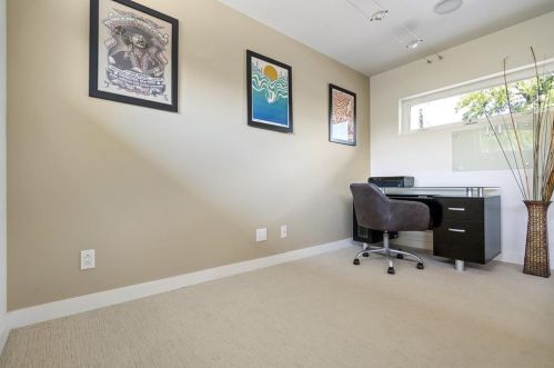 2106 14 St, Austin TX 78702-1304 exterior