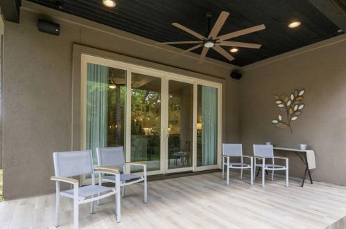 12432 Cardinal Flower Dr, Austin TX 78739 exterior