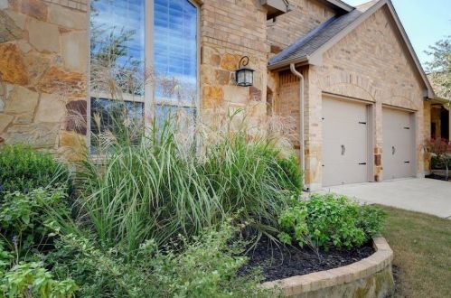 134 Catalina Ln, Austin TX  78737-4711 exterior
