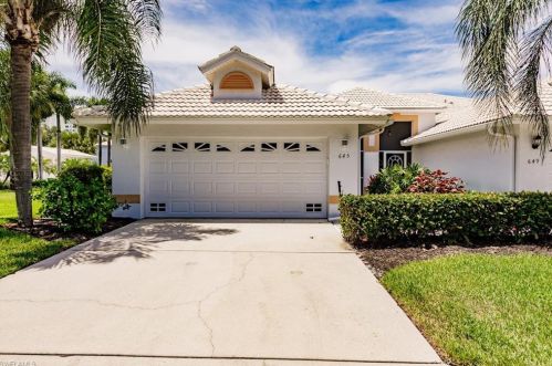 645 Captn Kate Ct, Naples, FL 34110-6423