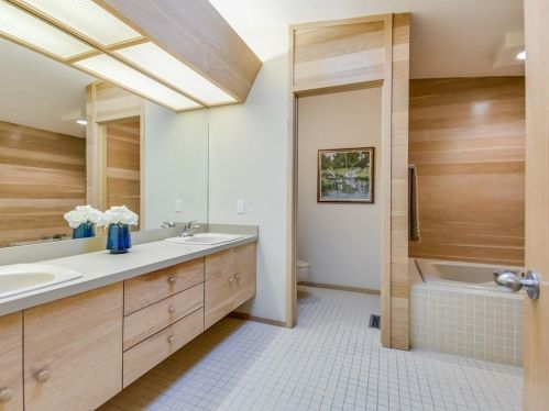 2209 Bowman Ave, Austin TX 78703-2309 exterior