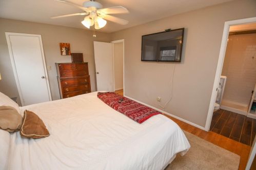 514 Buckingham Way, Chenequa WI 53029-2544 exterior