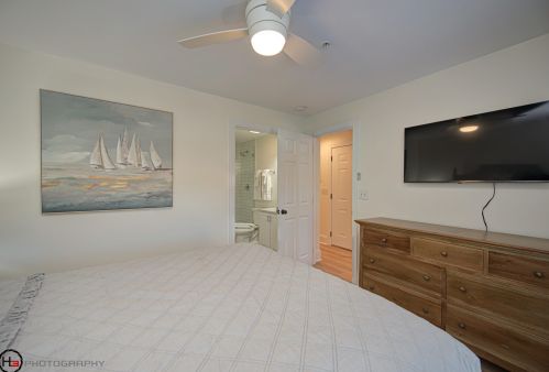 1000 Carolina Blvd, Isle Of Palms SC  29451-2242 exterior