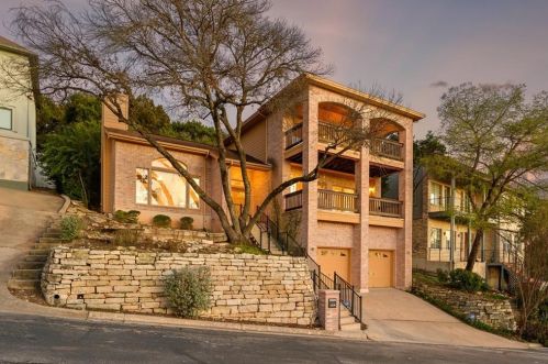 6611 Candle Rdg Cv, Austin TX 78731-2859 exterior