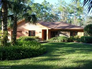 5071 Mahogany Ridge Dr, Naples, FL 34119-2527