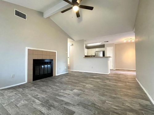 12303 Emery Oaks Rd, Austin TX  78758-2454 exterior