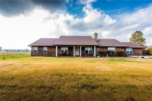 181 Wedington Blacktop Rd, Lincoln, AR 72744-9587