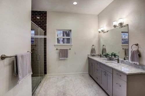 1707 Briar St, Austin TX 78704-3421 exterior