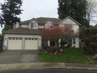 10018 247 Pl, Kent WA  98030-9211 exterior