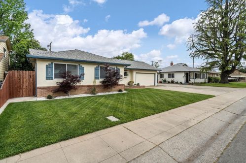 47 Corinth Ave, Lodi, CA 95242-3107