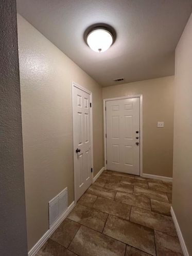 2105 Brandywine Ln, Austin TX  78727-4303 exterior