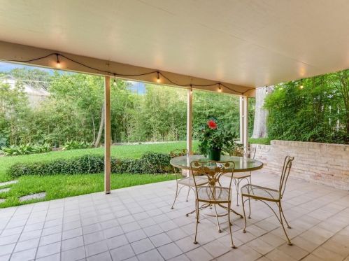 2209 Bowman Ave, Austin TX 78703-2309 exterior