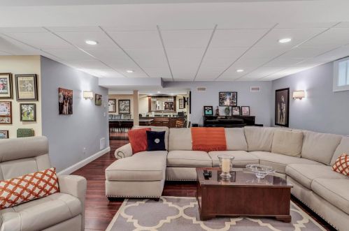 11 Teal Cir, Mashpee MA 02649-3676 exterior