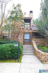 3041 Cahaba Cliffs Dr, Birmingham, AL 35243-2611