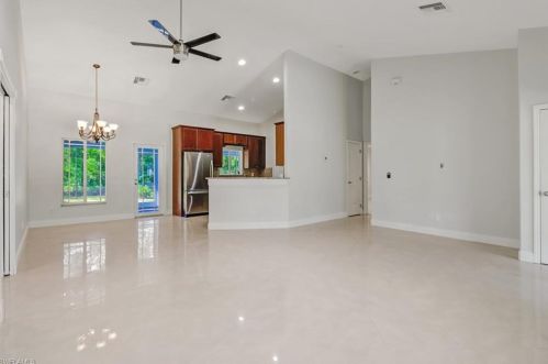 4110 2nd Ave, Naples FL  34117-9015 exterior