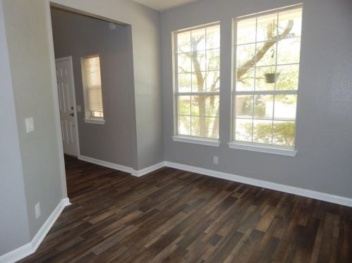 4241 Canyon Glen Cir, Austin TX  78732-2185 exterior