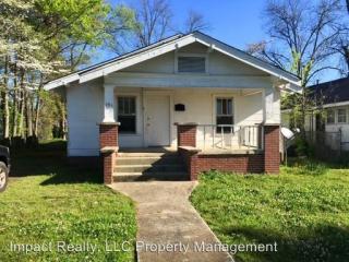 1511 Chestnut St, Gadsden AL  35901-3877 exterior