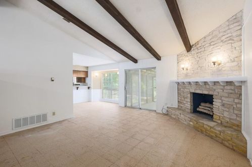 4609 Arapahoe Trl, Austin TX 78745-1510 exterior