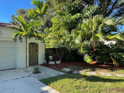 70 101st St, Miami FL  33138-2319 exterior